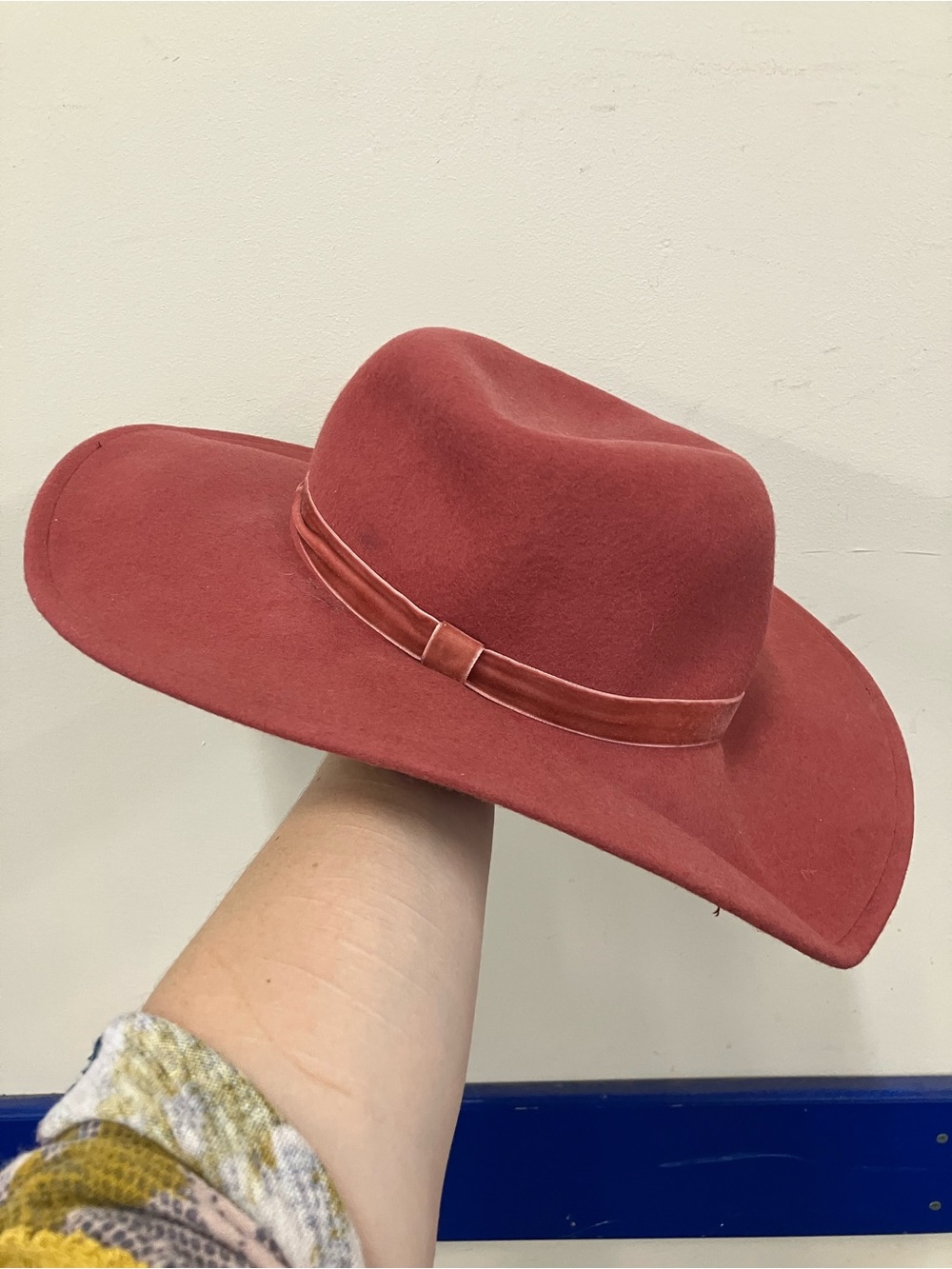 NWT Red Hat